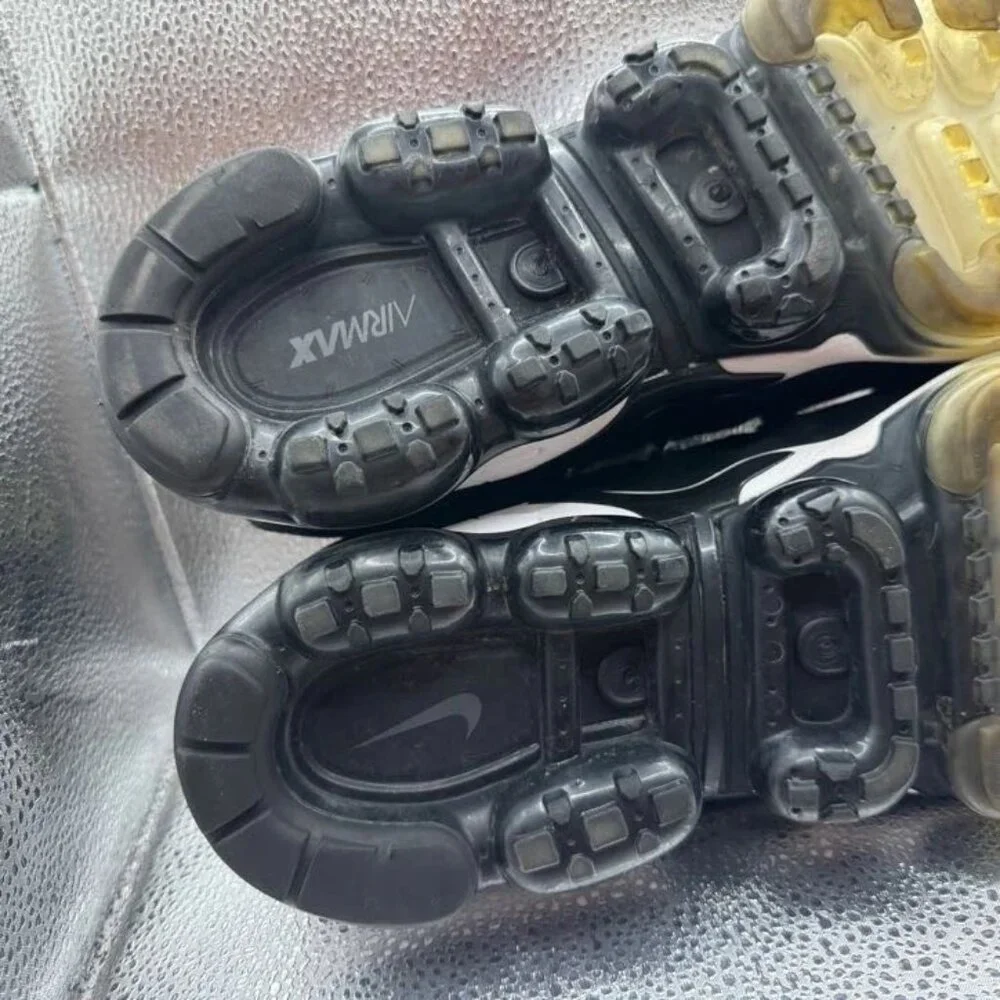 Size 11 - Nike Air VaporMax Plus Black Anthracite Low Athletic‎ Shoes 924453-010